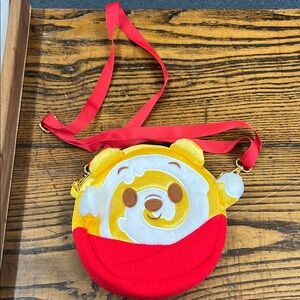 Disney Parks Munchlings Honey Cake Winnie the Pooh Plush Crossbody Bag